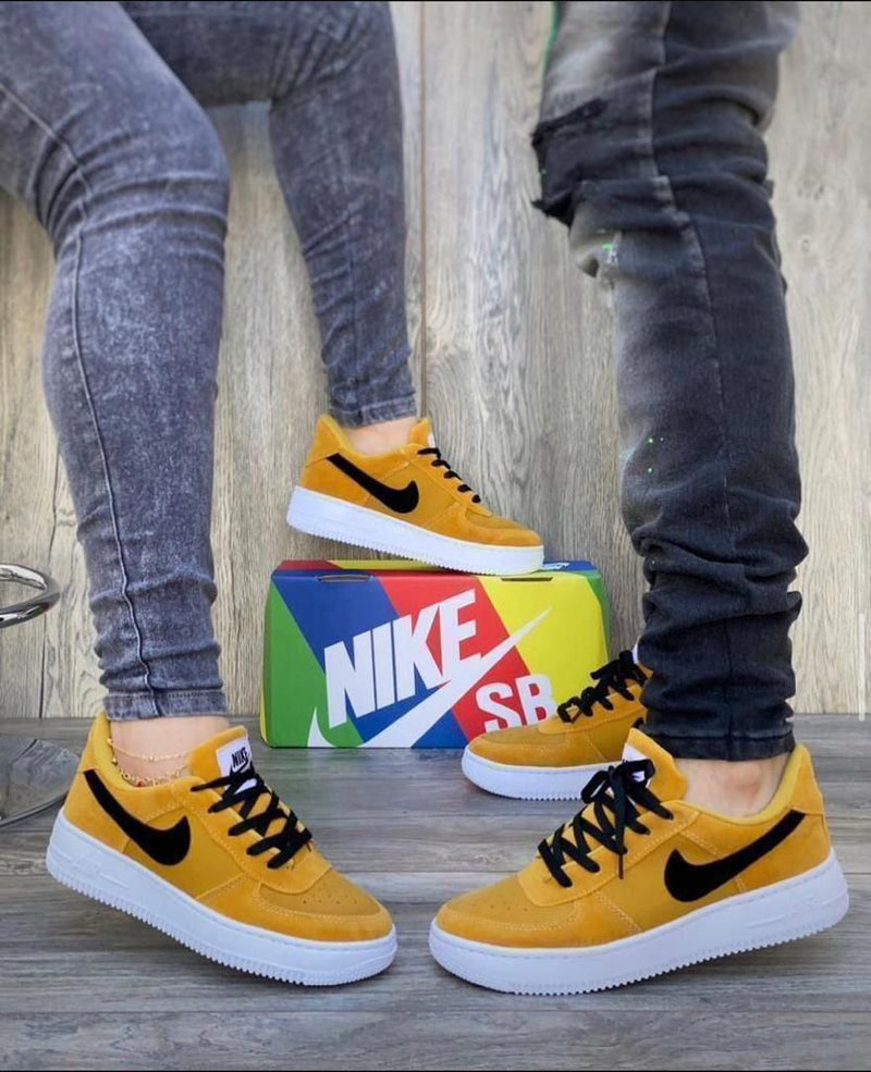 Nike Air Force 1