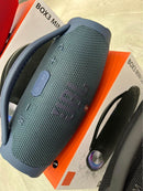 Parlante JBL Box 3 Mini LED