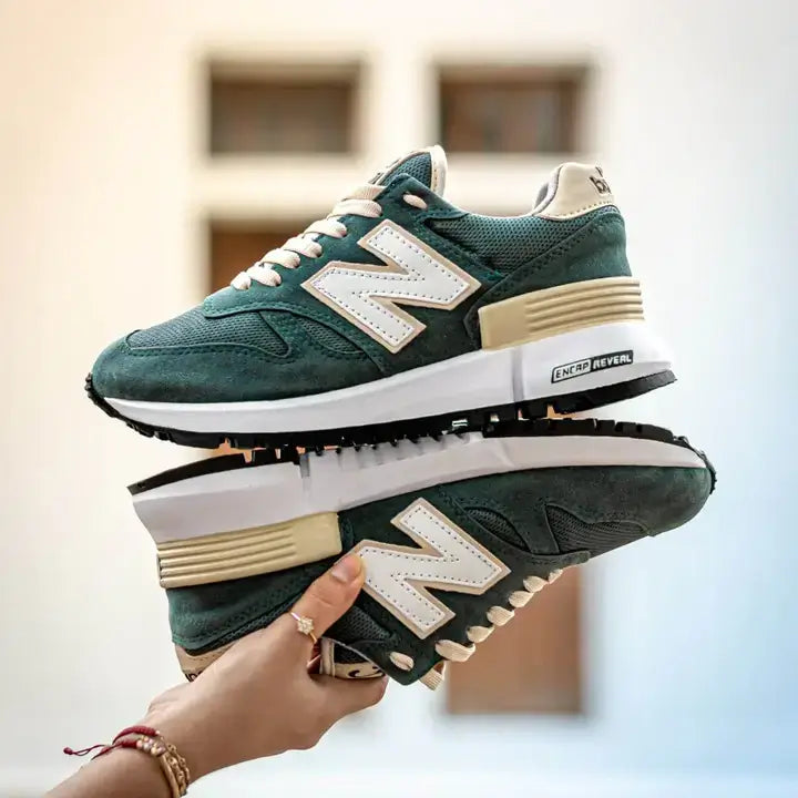 New Balance 1300 2025